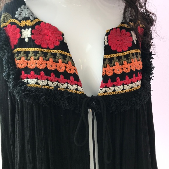 Top - Picture 3 of 3